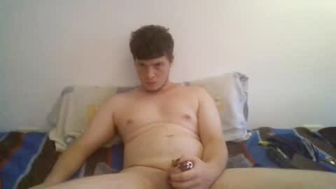 Snapshot of goldenboy207 chatting on 11.09.25 goldenboy207 online show from 11.09.25