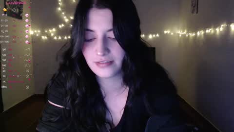 Snapshot of goldencandycotton chatting on 02.21.25 goldencandycotton online show from 02.21.25