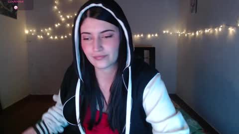 Snapshot of goldencandycotton chatting on 03.12.25 goldencandycotton online show from 03.12.25