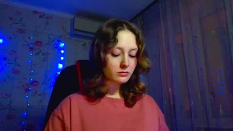 Snapshot of goldendriere chatting on 01.13.26 Marie online show from 01.13.26