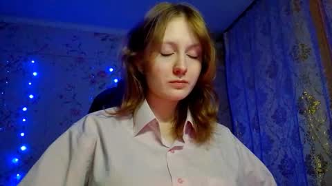 Snapshot of goldendriere chatting on 01.15.26 Marie online show from 01.15.26