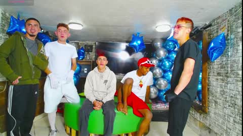 GOLDENJOI online show from 12.06.24