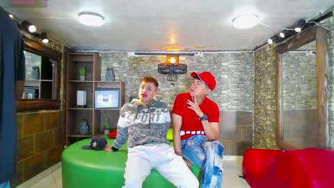 GOLDENJOI online show from 01.19.25