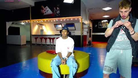 GOLDENJOI online show from 01.24.25