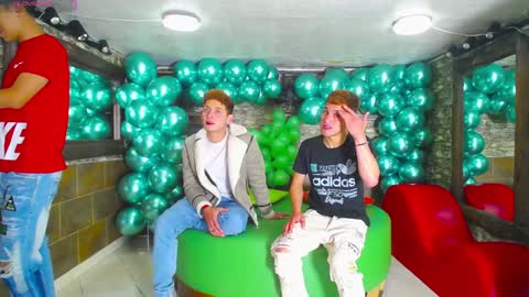 GOLDENJOI online show from 01.26.25