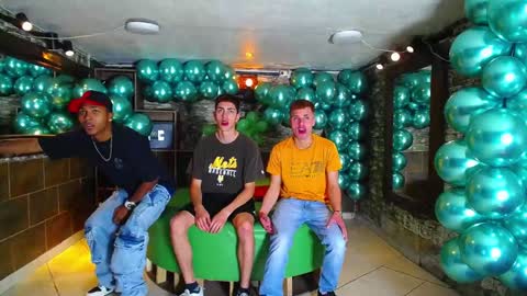 GOLDENJOI online show from 02.01.25