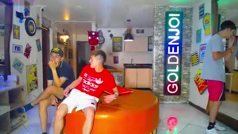 GOLDENJOI online show from 03.03.25