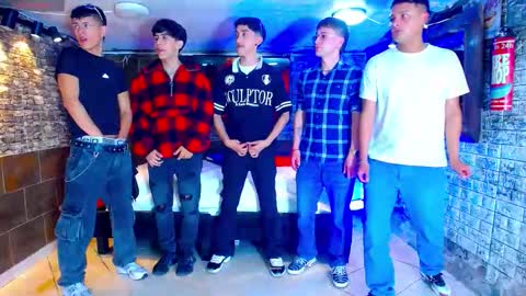 GOLDENJOI online show from 09.19.25