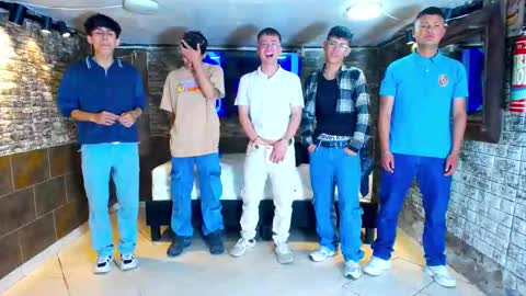 GOLDENJOI online show from 09.22.25