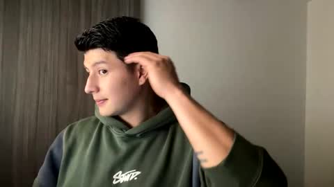 goldenknight33 online show from 10.23.25