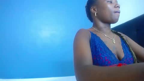 Snapshot of goldenn_ass1 chatting on 02.27.25 goldenn_ass1 online show from 02.27.25