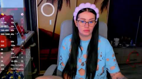 Snapshot of goldenwitchx chatting on 02.24.26 Polina online show from 02.24.26