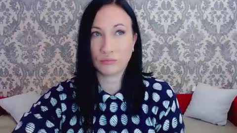 goldmoonn online show from 04.24.26