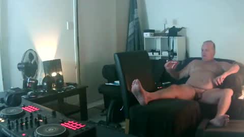 goldyguy011 online show from 04.12.26