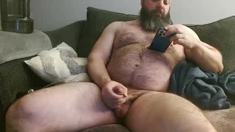 Snapshot of golgara chatting on 01.18.25 Golgara online show from 01.18.25