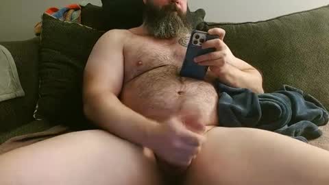 Snapshot of golgara chatting on 02.02.25 Golgara online show from 02.02.25