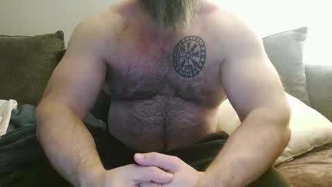 Snapshot of golgara chatting on 03.11.25 Golgara online show from 03.11.25