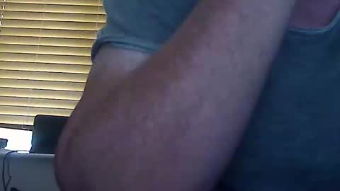 Snapshot of gomezzandthing chatting on 10.12.25 Gomez Addams online show from 10.12.25