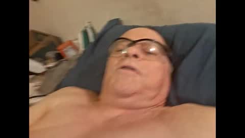 Snapshot of gonadalache chatting on 11.03.25 gonadalache online show from 11.03.25