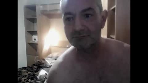 Snapshot of gonzalobilbaogon chatting on 12.23.24 gonzalo online show from 12.23.24