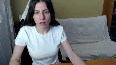 Snapshot of good__night chatting on 05.07.26 Elizabeth Effie online show from 05.07.26