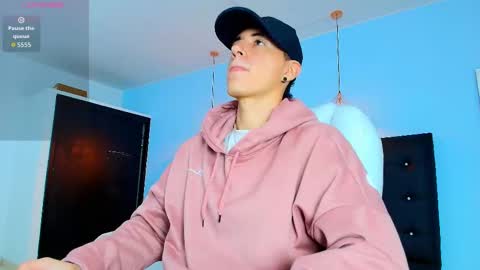 Snapshot of good_sheep chatting on 09.26.25 good_sheep online show from 09.26.25