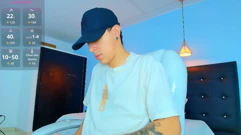 Snapshot of good_sheep chatting on 10.02.25 good_sheep online show from 10.02.25