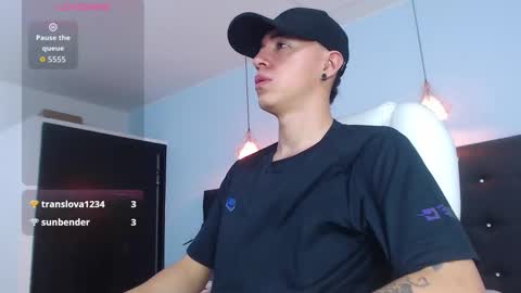 Snapshot of good_sheep chatting on 10.05.25 good_sheep online show from 10.05.25