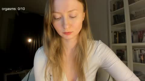 Snapshot of goodg_oddamn chatting on 05.18.26 SOPHIE online show from 05.18.26