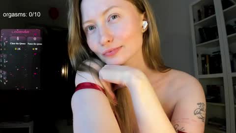 Snapshot of goodg_oddamn chatting on 06.06.26 SOPHIE online show from 06.06.26