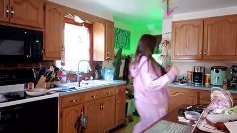 goodgirlcelestecat online show from 11.24.25