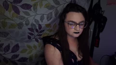 Snapshot of goodgrl1799 chatting on 09.21.25 goodgrl1799 online show from 09.21.25