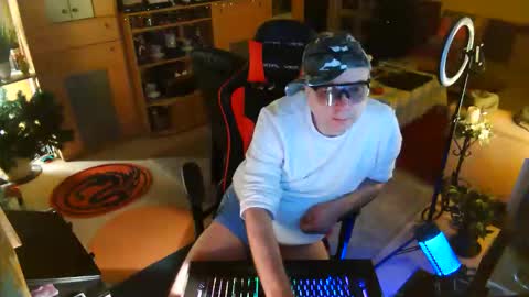 google5001 online show from 02.28.26