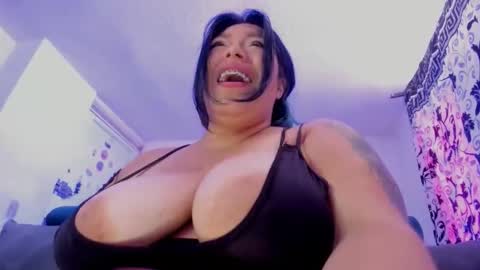 Snapshot of gorditalivability chatting on 11.04.25 brenda online show from 11.04.25