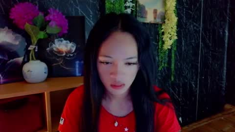 Snapshot of gorgeous_celestine chatting on 07.13.26 tine online show from 07.13.26