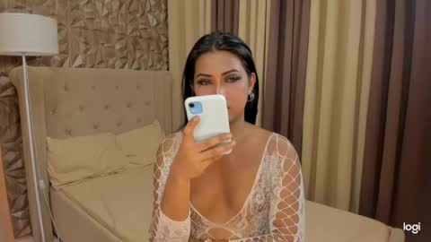 RIANA online show from 03.06.25