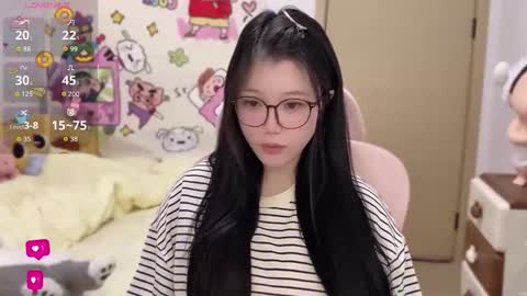 gorgeous girl33 online show from 11.08.25