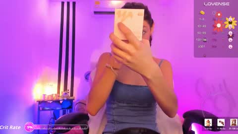 i am Jessi  I love animals and drawing I hope to get along with everyone. XOXO online show from 01.13.26