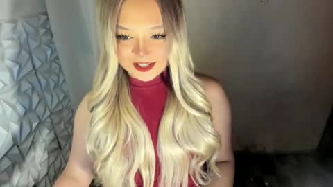 Snapshot of gorgeousamandarose chatting on 06.06.26 Amanda rose online show from 06.06.26