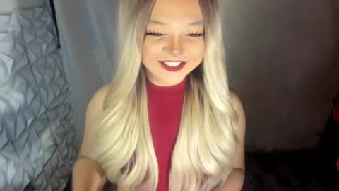 Snapshot of gorgeousamandarose chatting on 07.16.26 Amanda rose online show from 07.16.26