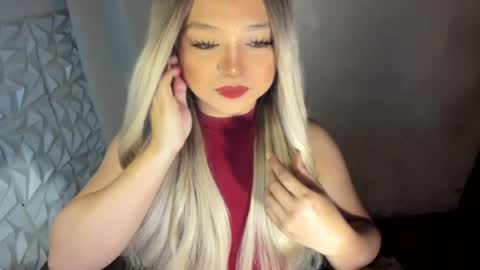 Snapshot of gorgeousamandarose chatting on 07.17.26 Amanda rose online show from 07.17.26