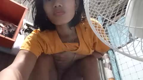 GorgeousPinay babe online show from 01.14.26