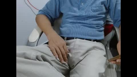 Snapshot of goten7 chatting on 10.28.25 Andres online show from 10.28.25