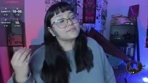 Snapshot of goth_stein chatting on 09.15.25 Engel   Please help me to reach 50 thumbs up online show from 09.15.25