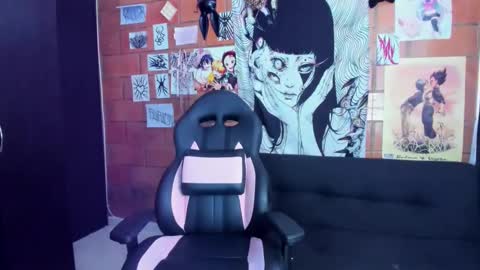 Snapshot of gothic9goddes chatting on 12.20.24 GG online show from 12.20.24