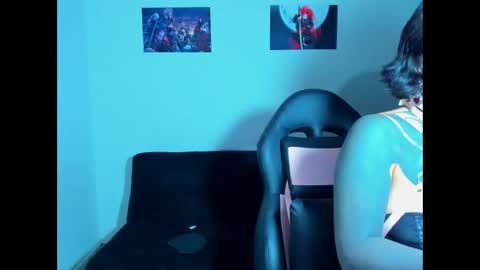 Snapshot of gothic9goddes chatting on 02.09.25 GG online show from 02.09.25