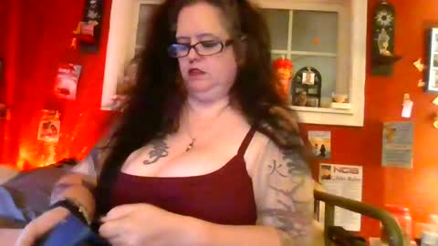 Snapshot of gothickmaiden chatting on 06.27.26 GothickMaiden online show from 06.27.26