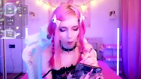 Snapshot of gothiclali chatting on 06.21.26 gothiclali online show from 06.21.26