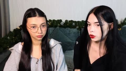 Snapshot of gothicxz chatting on 12.15.24 HIMORI AND LISAPVT NAKED online show from 12.15.24