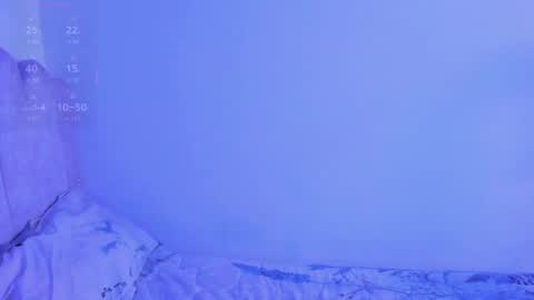 Laia  online show from 09.18.25